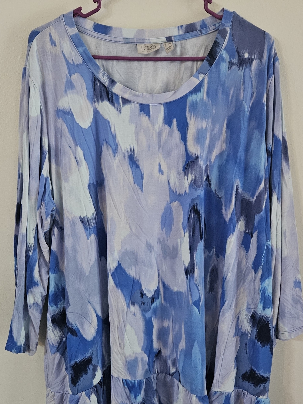 LOGO by Lori Goldstein Blue Multi-Print Long Sleeve Tee